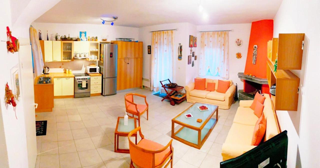 Heaven'S Door- Siviri Maisonette 外观 照片